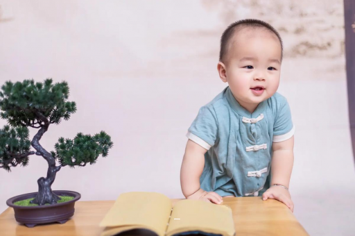 随县孕妇显怀是几个月